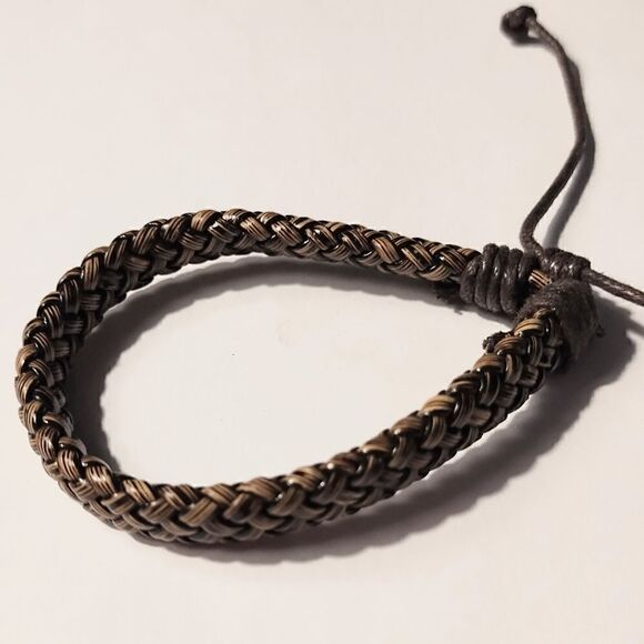 Men's bracelet leather braided brown new d37 - Picture 1 of 1